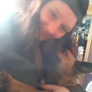 Meet your Posher, Saige